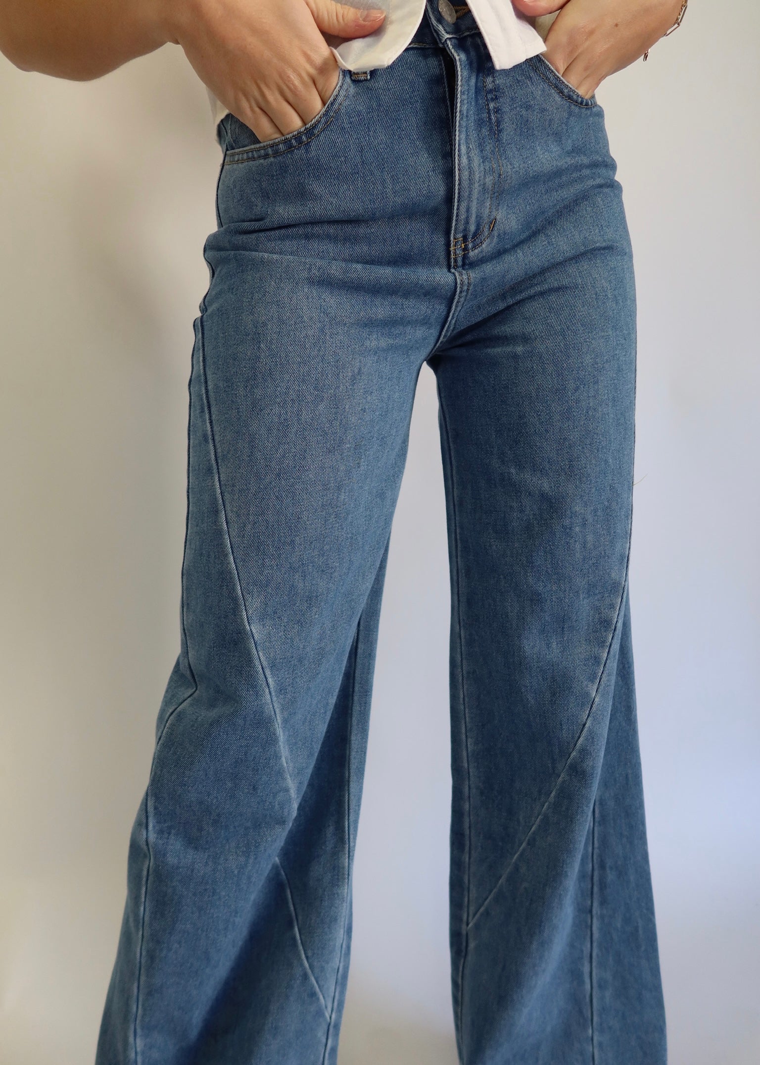 VICTORIA WIDE LEG DENIM